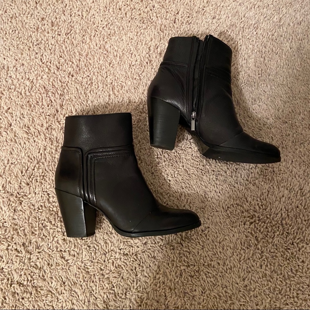 Kenneth Cole Ankle Boots